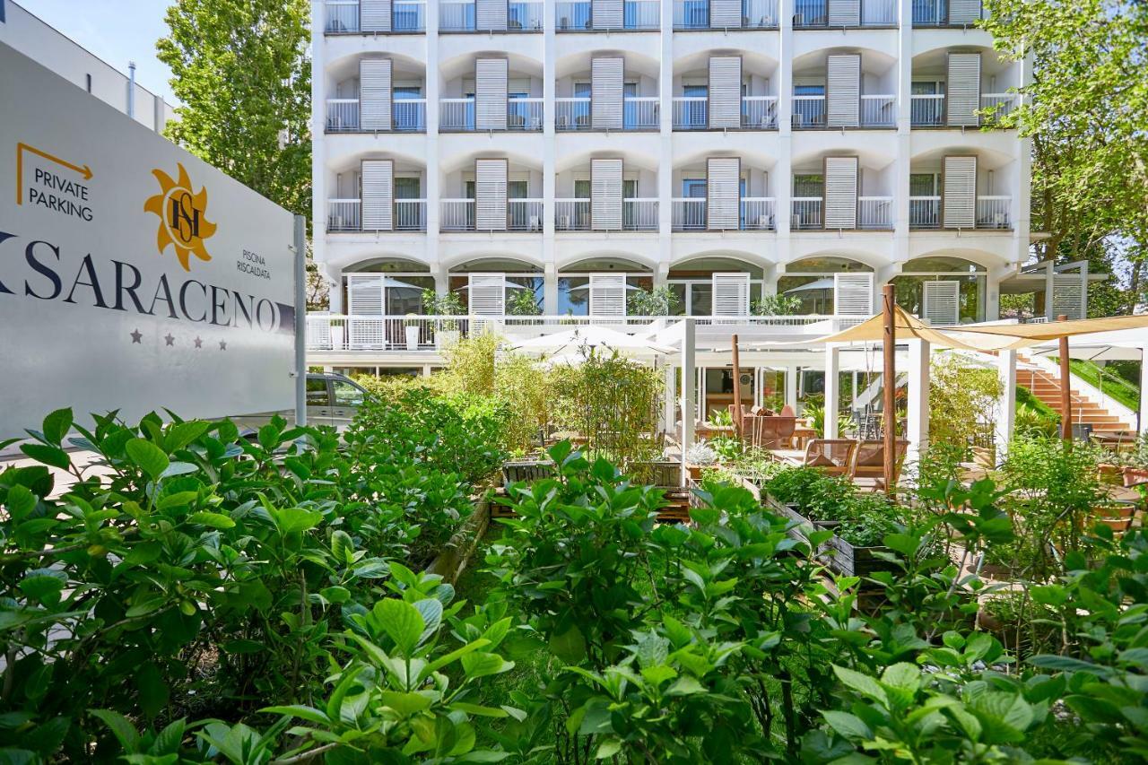 Hotel Saraceno Resort With Private Beach Milano Marittima Bagian luar foto